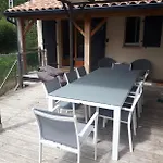 Maison Des Levriers Met Zwemvijver En Airco In Katharenland Luc-sur-Aude