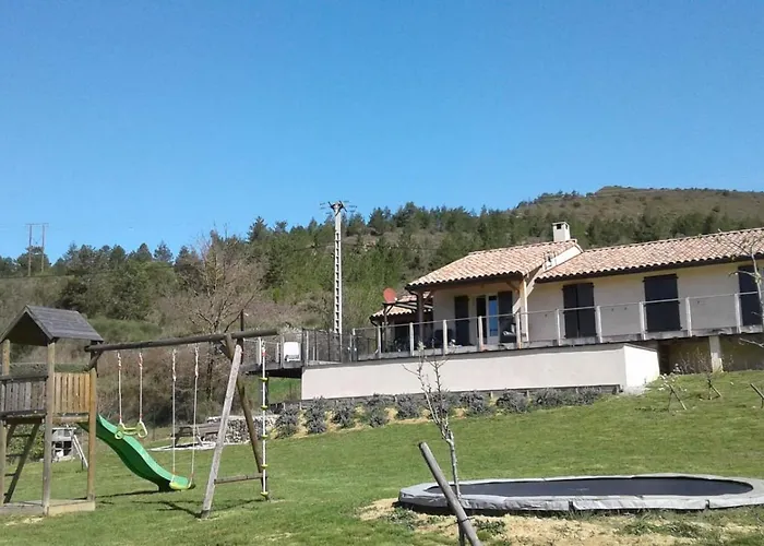 Villa Maison Des Levriers Met Zwemvijver En Airco In Katharenland